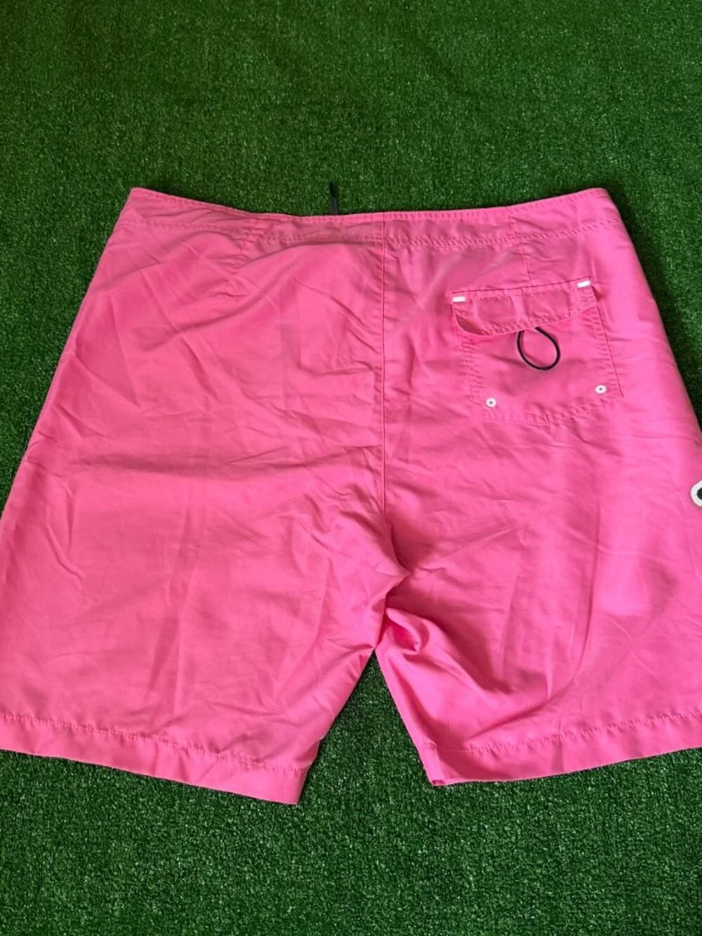 Tommy Bahama Water Reactive Pineapple Board Shorts Swim Trunks Men's Size 40 UPF